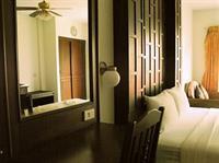 The Album Loft At Phuket Hotel 3*
